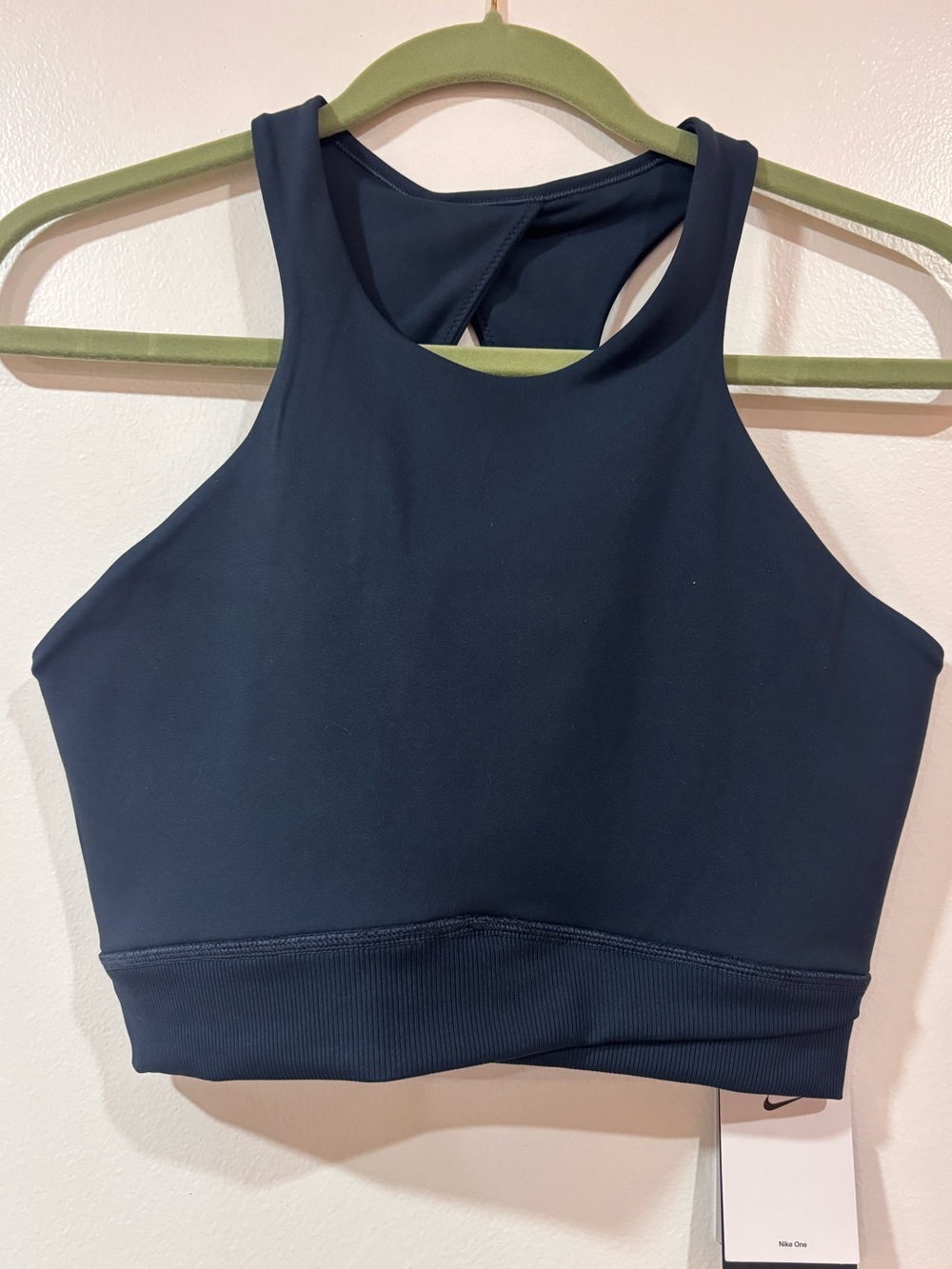 Nike Women's One Twist Light-Support Lightly Lined High-Neck Sports Bra